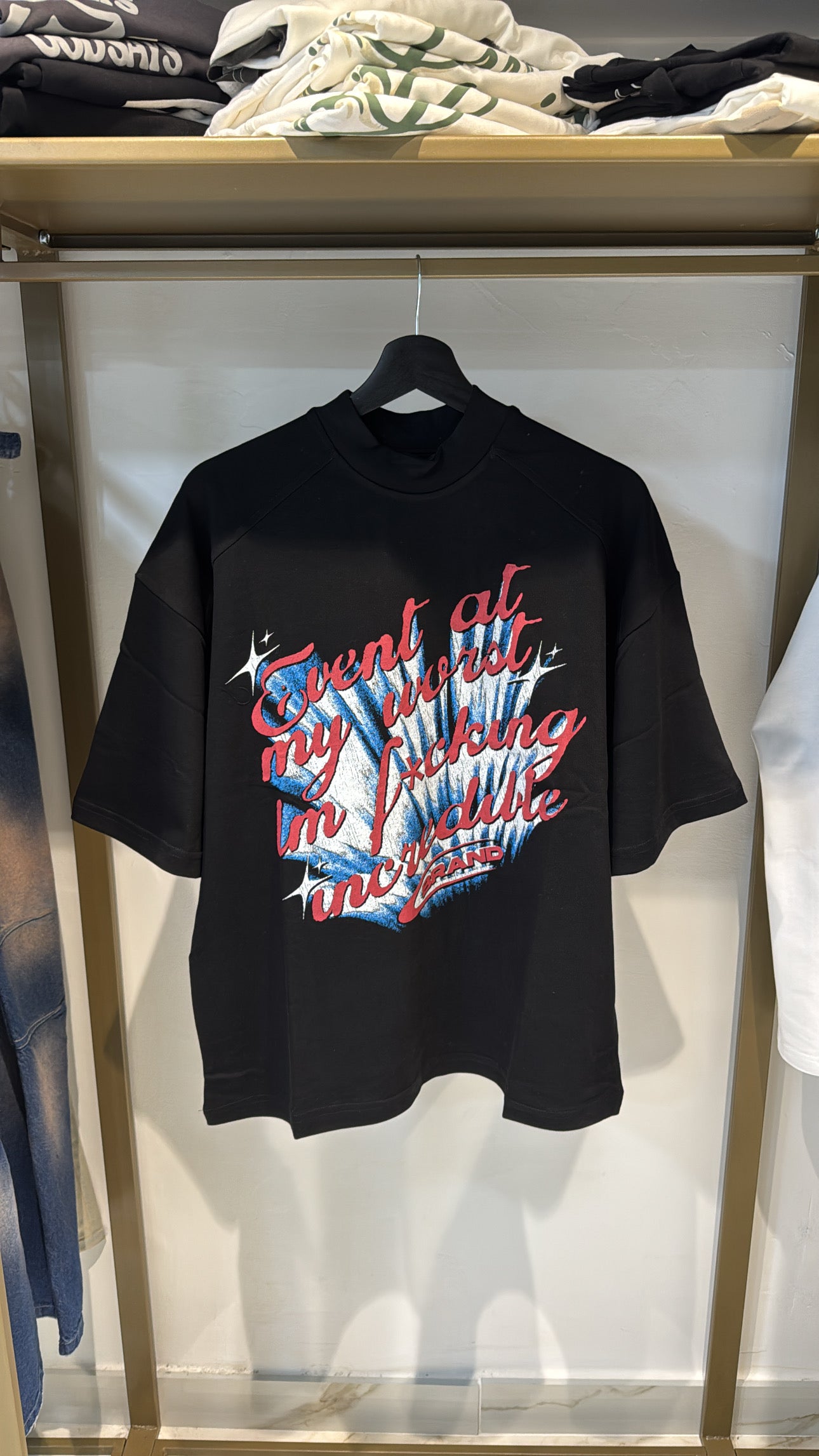 T-SHIRT PREMIUM WORLD NERA