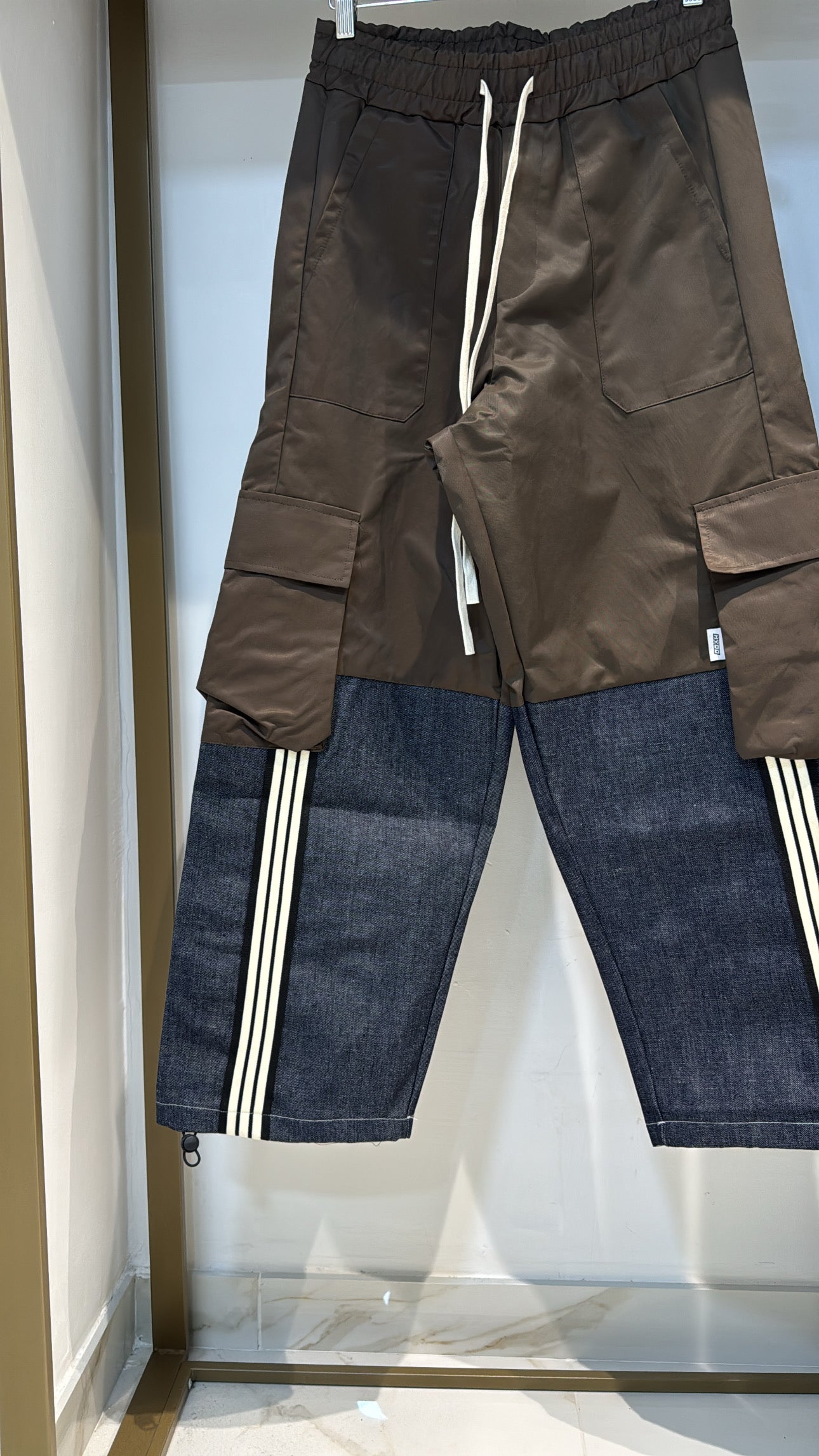 JEANS CARGO DOUBLE HYDO MARRONE